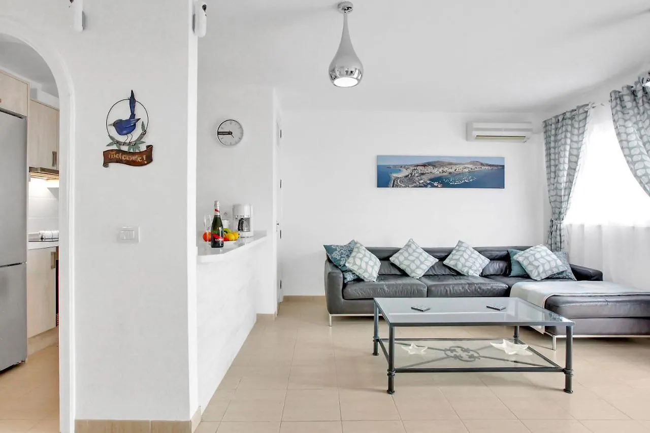 Apartmán Top Floor, Sea View, Huge Terrace, Heated Pool, Garage Los Cristianos